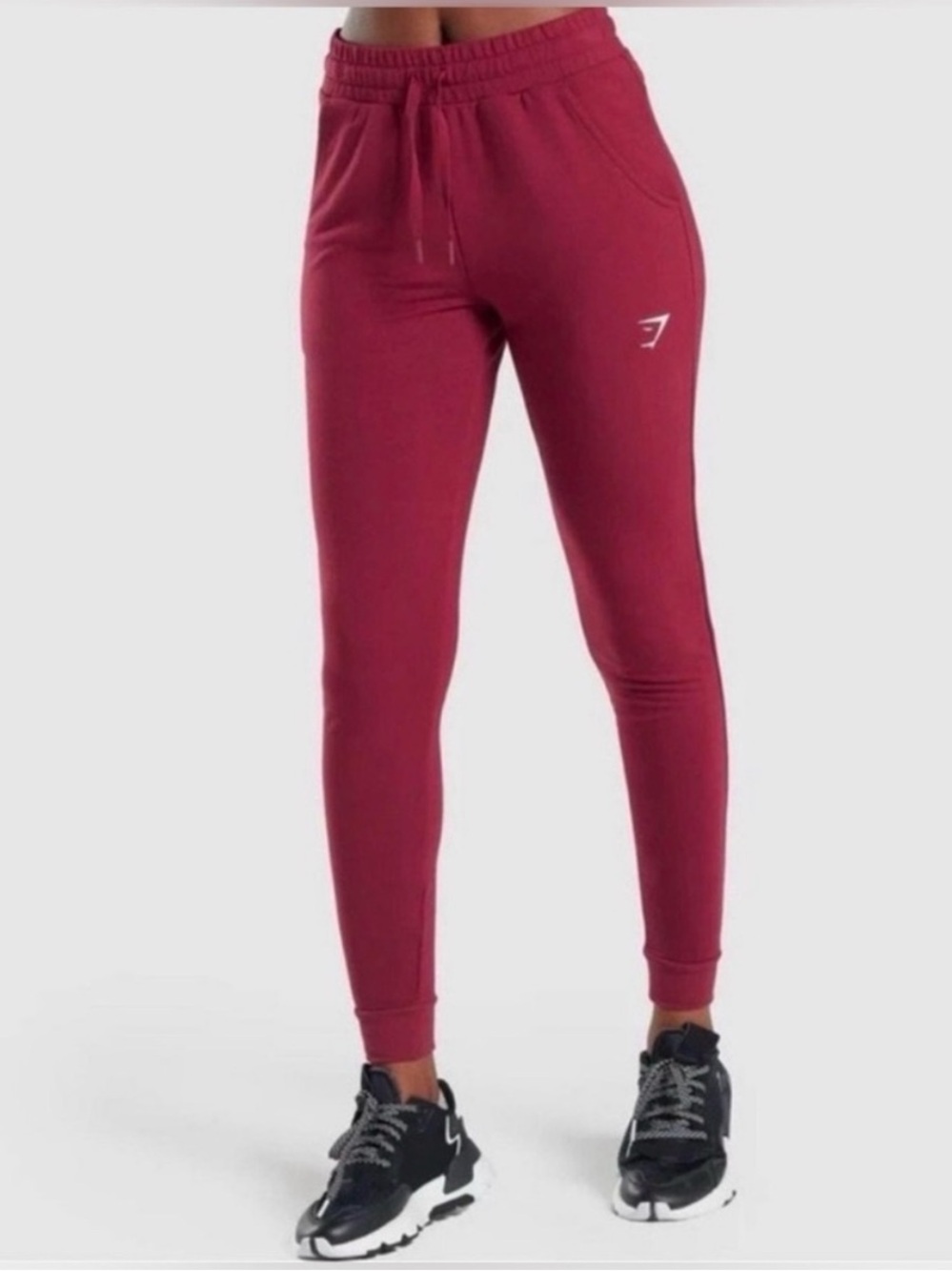 GYMSHARK Red training jogger